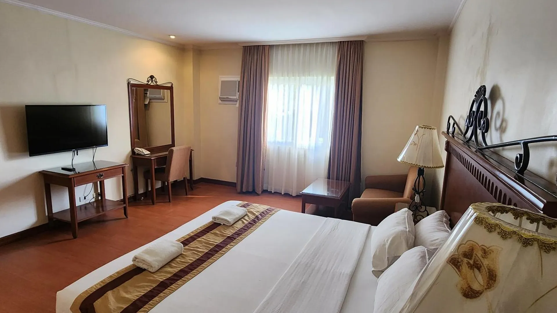 Villa Tomasa Alona Kew White Beach Resort Panglao Hotel